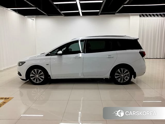 Buick GL6 2023 Белый из Китая, фото 2
