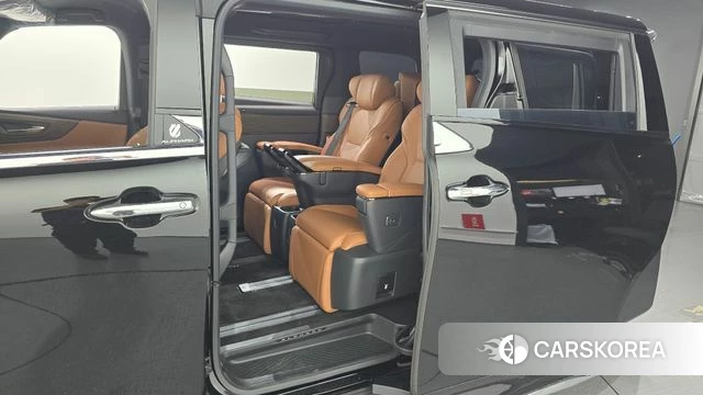 Toyota Alphard 4th Generation 2025 Черный из Кореи, фото 2