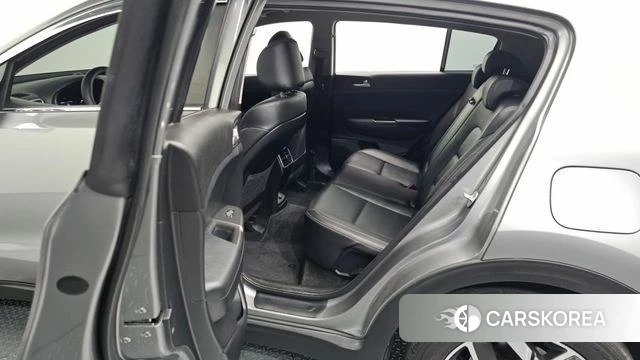 Kia Sportage The Bold 2019 Серебристо-серый из Кореи, фото 2