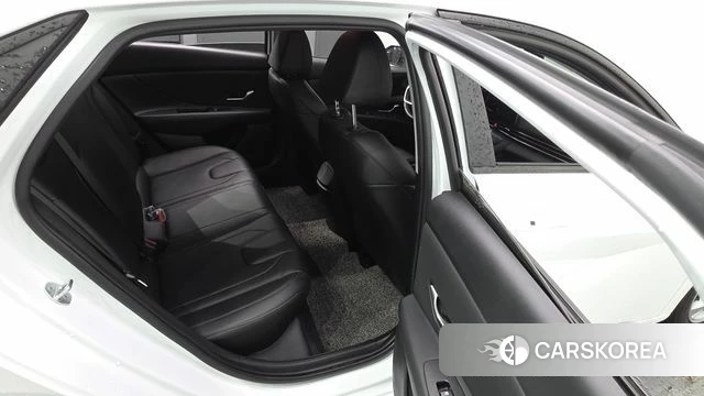 Hyundai Avante (CN7) 2022 Белый из Кореи, фото 2