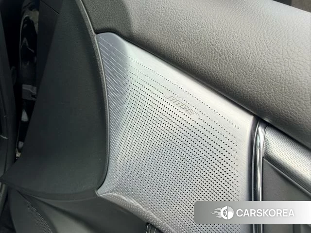 Cadillac CT5 2023 Черный из Китая, фото 2