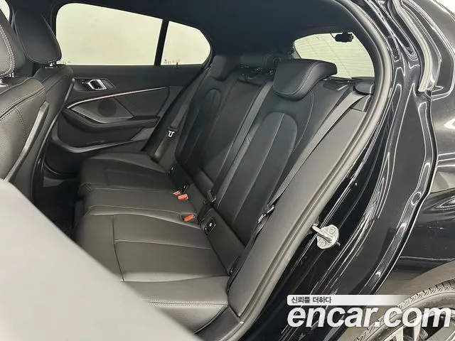 BMW 1 Series (F40) id 2720217 из Кореи 2