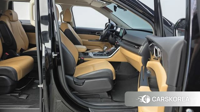 Kia Carnival 4th generation 2022 Черный из Кореи, фото 2