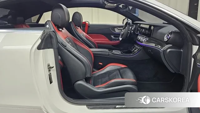 Mercedes-Benz E-Class W213 2022 Белый из Кореи, фото 2