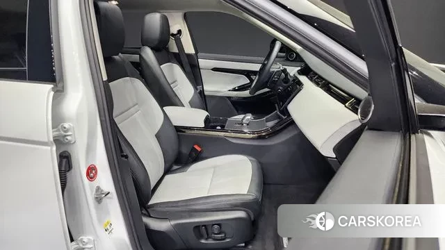 Land Rover Range Rover Evoque 2nd Generation 2024 Белый из Кореи, фото 2