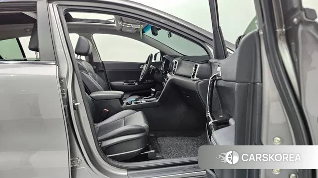 Kia Sportage 4th Generation 2018 Серый из Кореи, фото 2