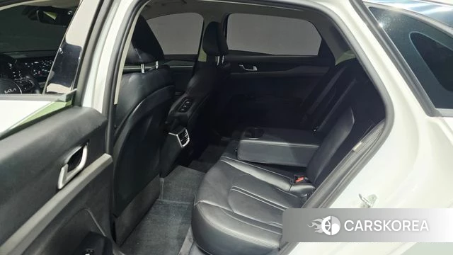 Kia K5 3rd generation 2023 Белый из Кореи, фото 2