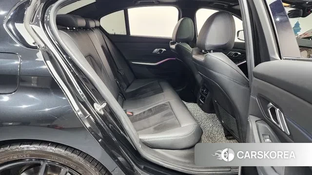 BMW 3 Series (G20) 2020 Черный из Кореи, фото 2