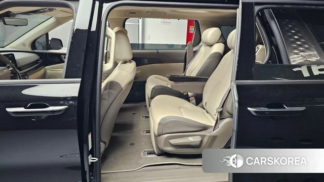 Kia The New Carnival 4th Generation 2025 Черный из Кореи, фото 2