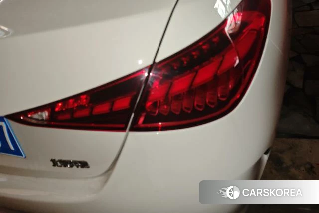 Mercedes-Benz Class C 2024 Белый из Китая, фото 2