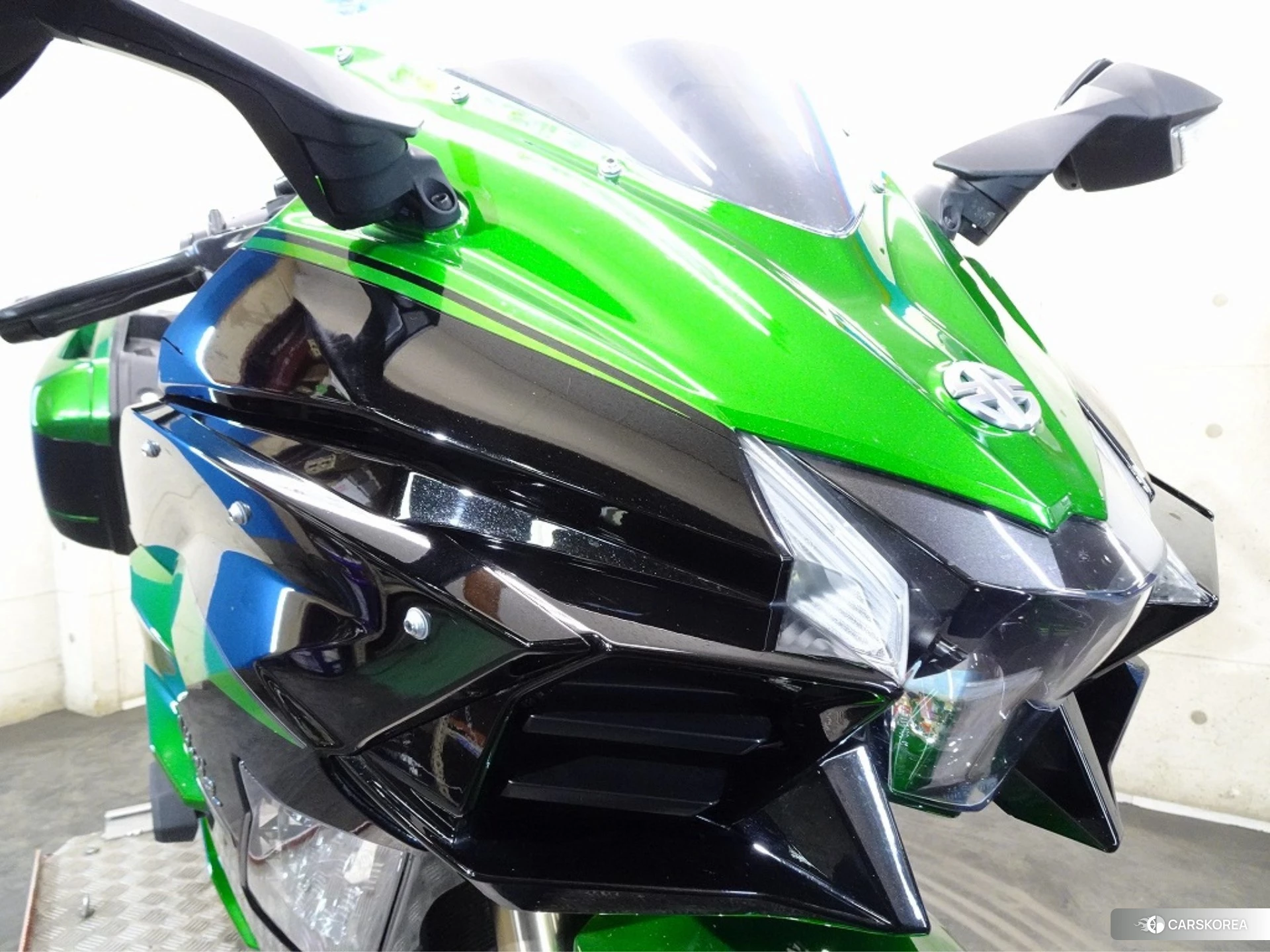 Kawasaki NINJA H2 SX SE 2018 из Японии, фото 2
