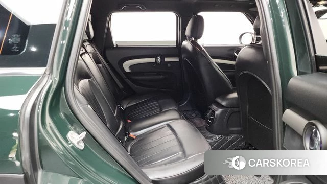 Mini Cooper S Clubman 2023 Темно-зеленый из Кореи, фото 2