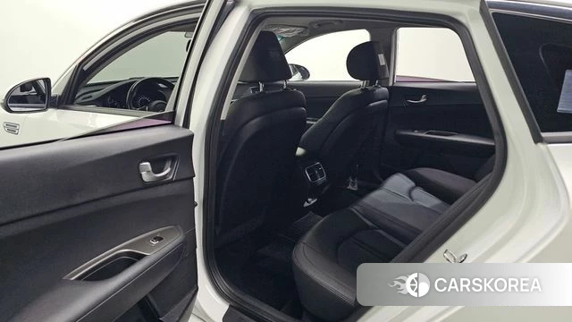 Kia The New K5 2nd generation 2019 Белый из Кореи, фото 2