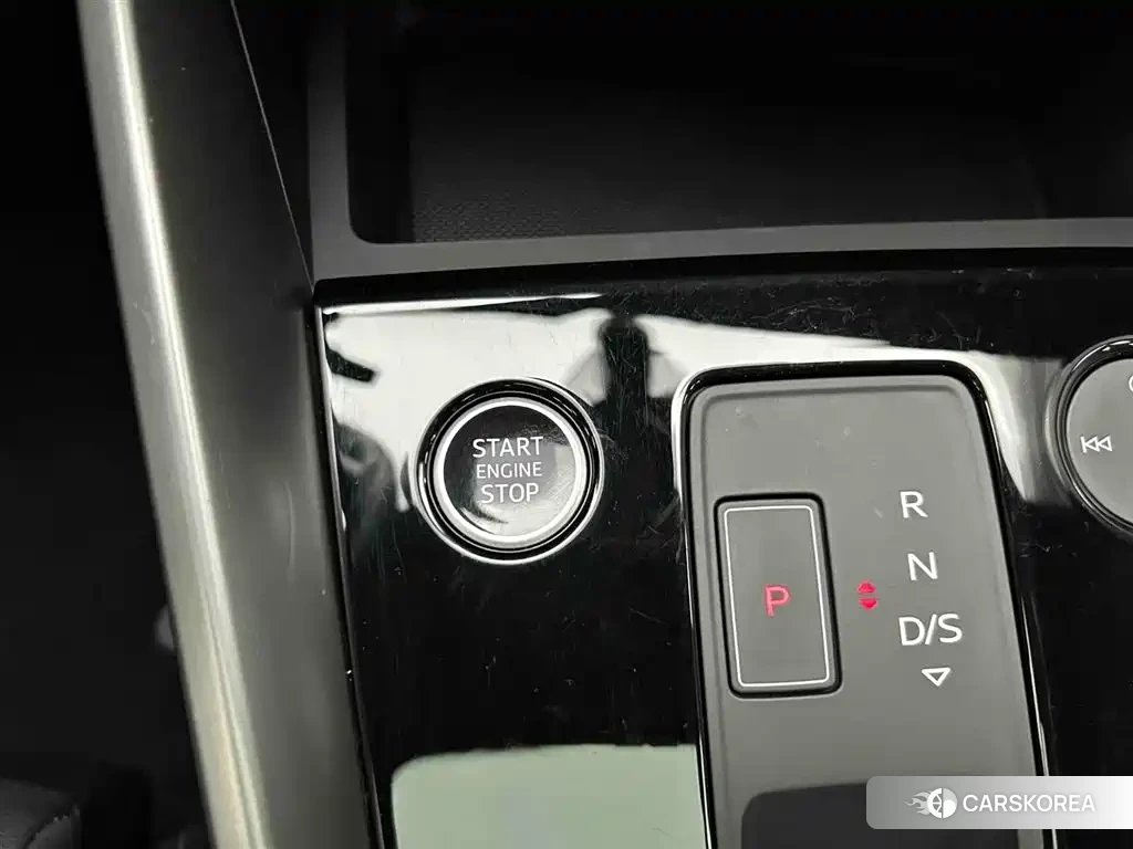 Audi A3 2023 Зеленый из Китая, фото 2