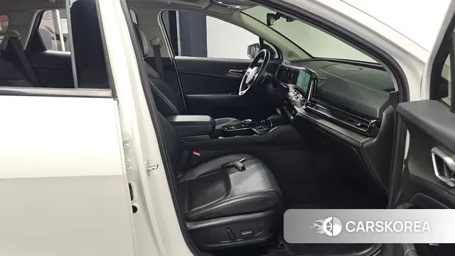 Kia Sportage 5th Generation 2021 Белый из Кореи, фото 2