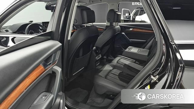 Audi Q5 (FY) 2023 Черный из Кореи, фото 2