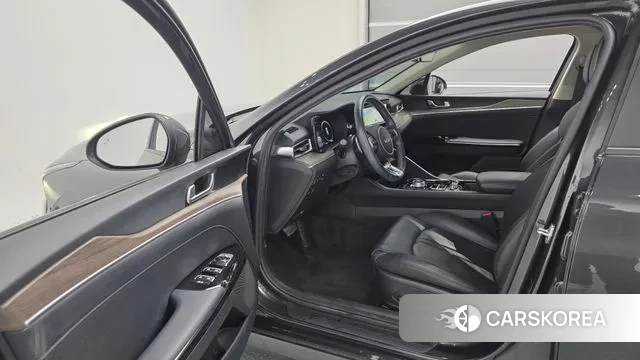 Kia K5 3rd generation 2021 Серый из Кореи, фото 2