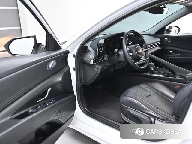 Hyundai Avante (CN7) 2021 Белый из Кореи, фото 2