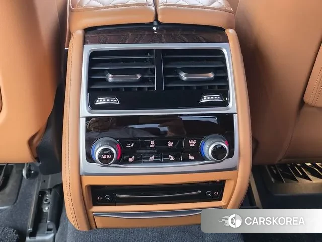 BMW 7 Series (G11) 2020 Черный из Кореи, фото 2