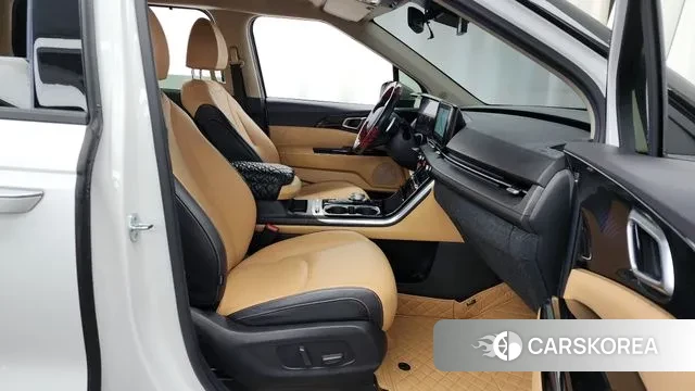 Kia Carnival 4th generation 2021 Белый из Кореи, фото 2