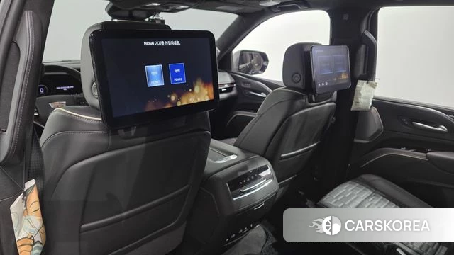 Cadillac Escalade 5th Generation 2023 Черный из Кореи, фото 2
