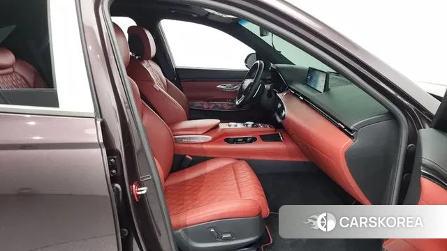 Genesis GV70 2021 Фиолетовый из Кореи, фото 2