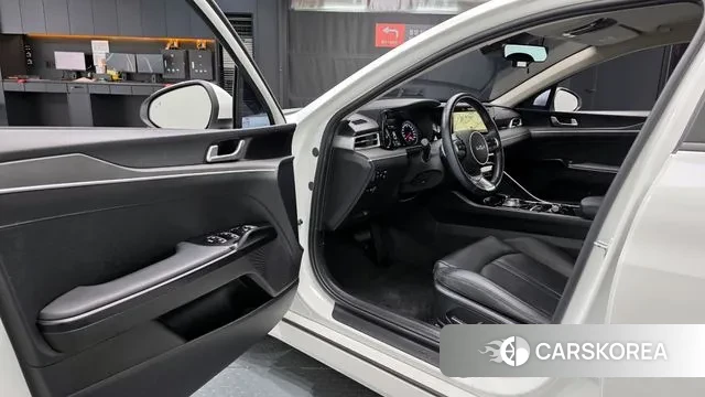 Kia K5 Hybrid 3rd Generation 2022 Белый из Кореи, фото 2