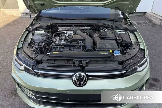 Volkswagen Golf 2025 Зеленый из Китая, фото 2