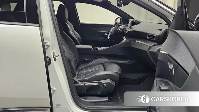 Peugeot 3008 second generation 2024 Белый из Кореи, фото 2