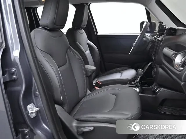 Jeep Renegade 2022 Серый из Кореи, фото 2