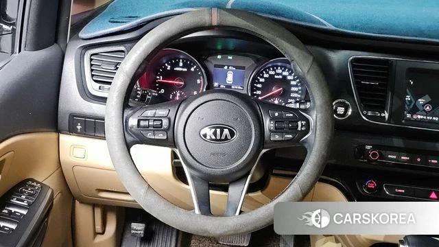 Kia The New Carnival 2018 Черный из Кореи, фото 2