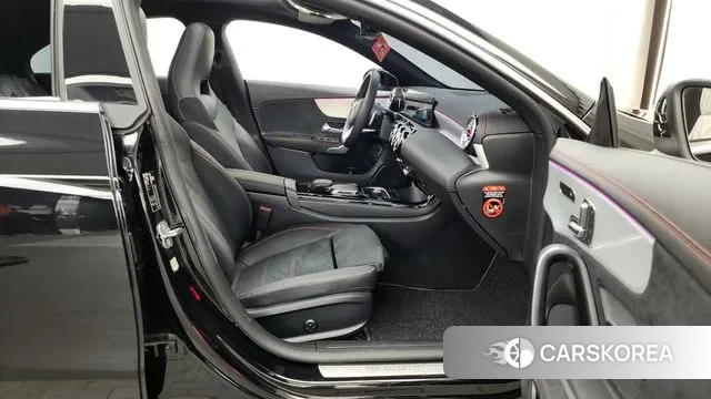 Mercedes-Benz CLA-Class C118 2022 Черный из Кореи, фото 2