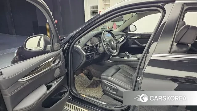 BMW X6 (F16) 2019 Черный из Кореи, фото 2