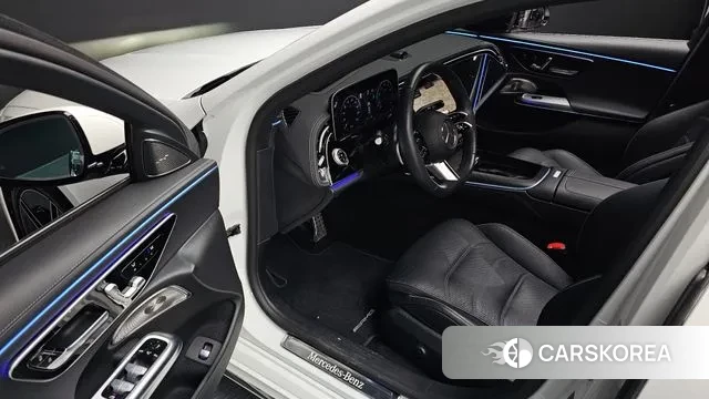 Mercedes-Benz E-Class W214 2024 Белый из Кореи, фото 2