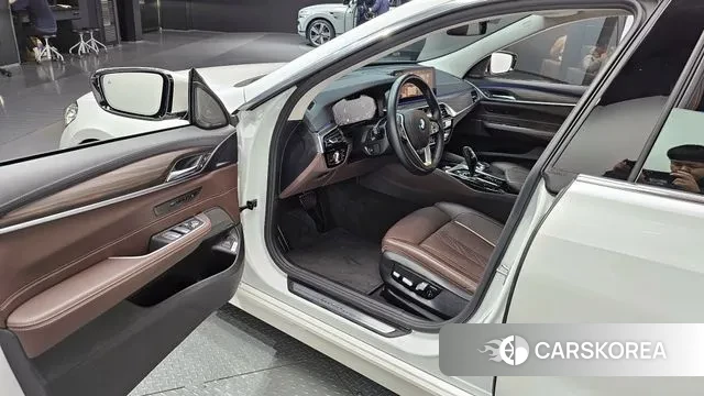 BMW 6 Series GT (G32) 2024 Белый из Кореи, фото 2