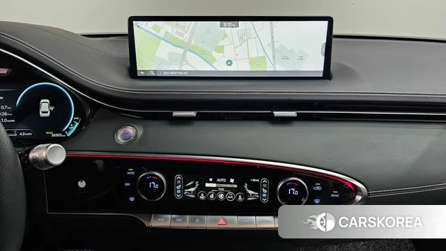 Genesis Electrified GV70 2022 Темно-зеленый из Кореи, фото 2