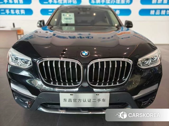 BMW X3 2021 Черный из Китая, фото 2