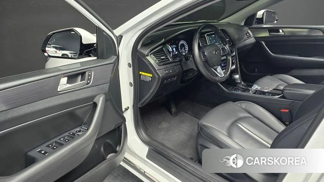 Hyundai Sonata New Rise Hybrid 2018 Белый из Кореи, фото 2