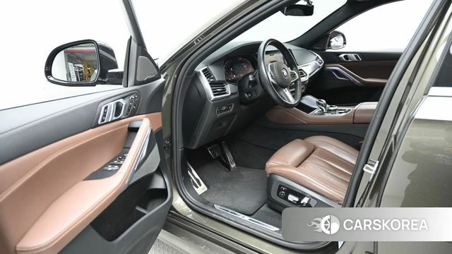 BMW X6 (G06) 2020 Коричневый из Кореи, фото 2