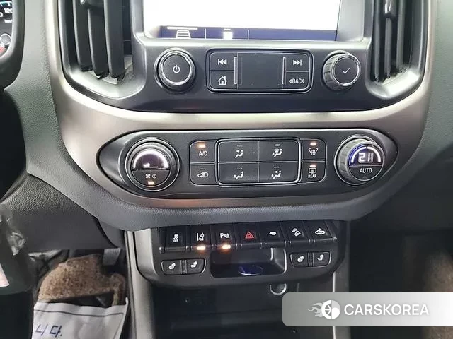 Chevrolet (GM Daewoo) Real New Colorado 2021 Черный из Кореи, фото 2