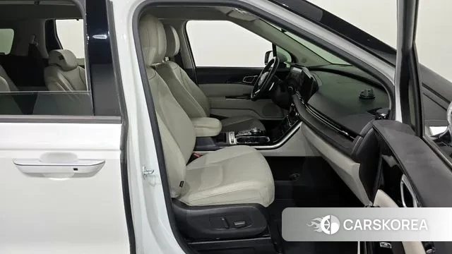 Kia Carnival 4th generation 2021 Белый из Кореи, фото 2