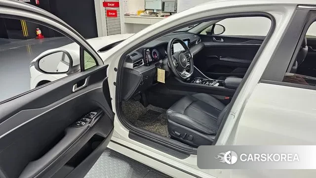 Kia K5 3rd generation 2021 Белый из Кореи, фото 2