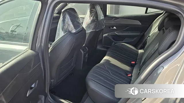 Peugeot 408 2025 Серебристо-серый из Кореи, фото 2