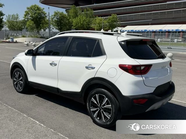 Kia Yi Ran 2022 Белый из Китая, фото 2