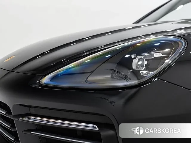 Porsche Cayenne (PO536) 2023 Черный из Кореи, фото 2