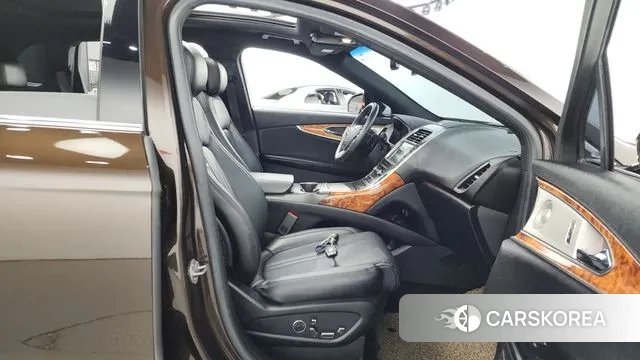 Lincoln Nautilus First generation 2019 Песочный из Кореи, фото 2