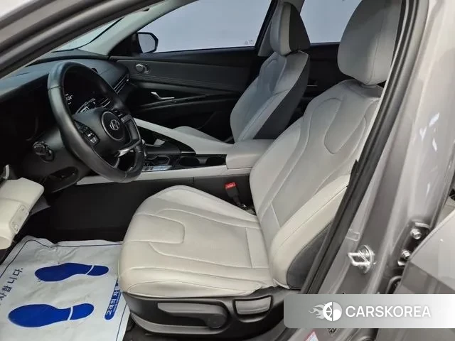 Hyundai Avante Hybrid (CN7) 2022 Серый из Кореи, фото 2