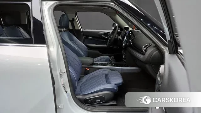 Mini Cooper S Clubman 2022 Серебряный из Кореи, фото 2