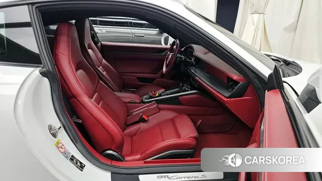 Porsche 911(992) 2020 Белый из Кореи, фото 2