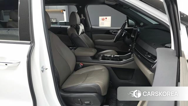 Kia The New Carnival 4th Generation 2024 Белый из Кореи, фото 2